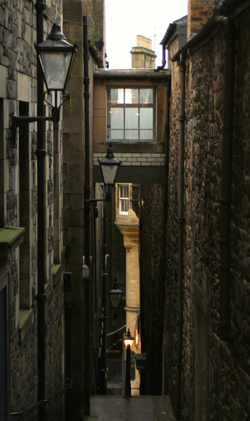 Old town narrow streets in Edinburgh